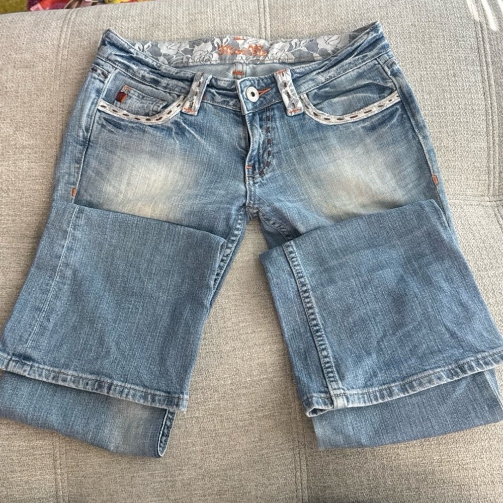Miss Me Size 28 Boot Cut Rose Lace Trim Jeans
